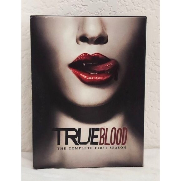 True Blood The Complete First Season Box Set 5 Disc DVD Action Sci-Fi Vampires - Picture 1 of 5